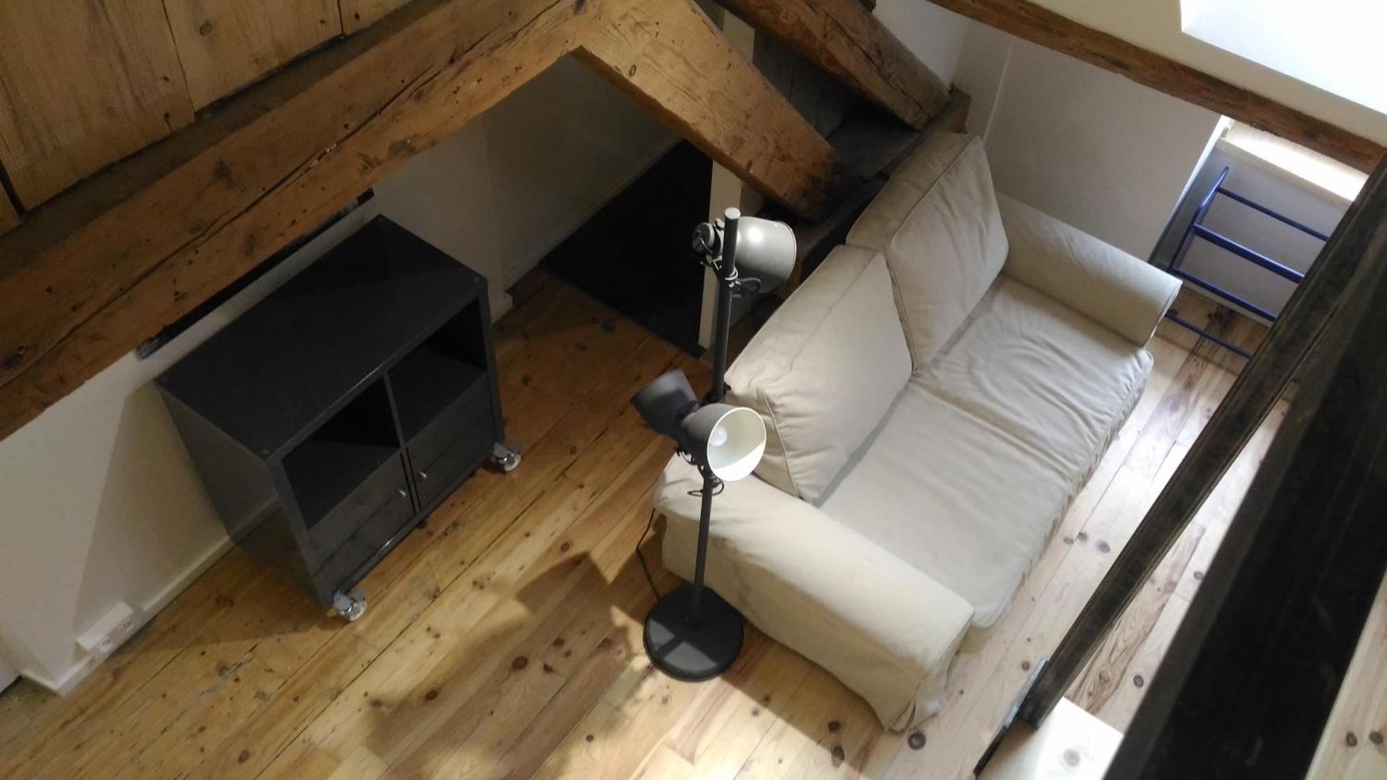 Studio Meuble Proche Conseil Departemental Du Jura Lons-le-Saunier Dış mekan fotoğraf